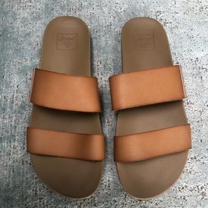 Slide sandals